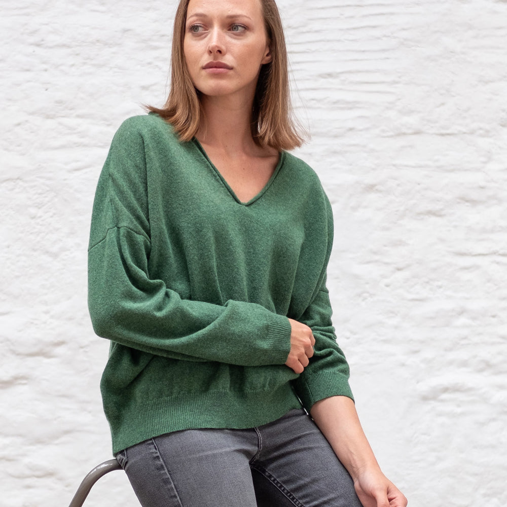 Joe V Neck Jumper